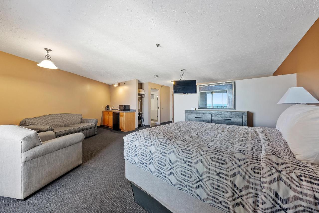 Hotel Bayshore At 3*