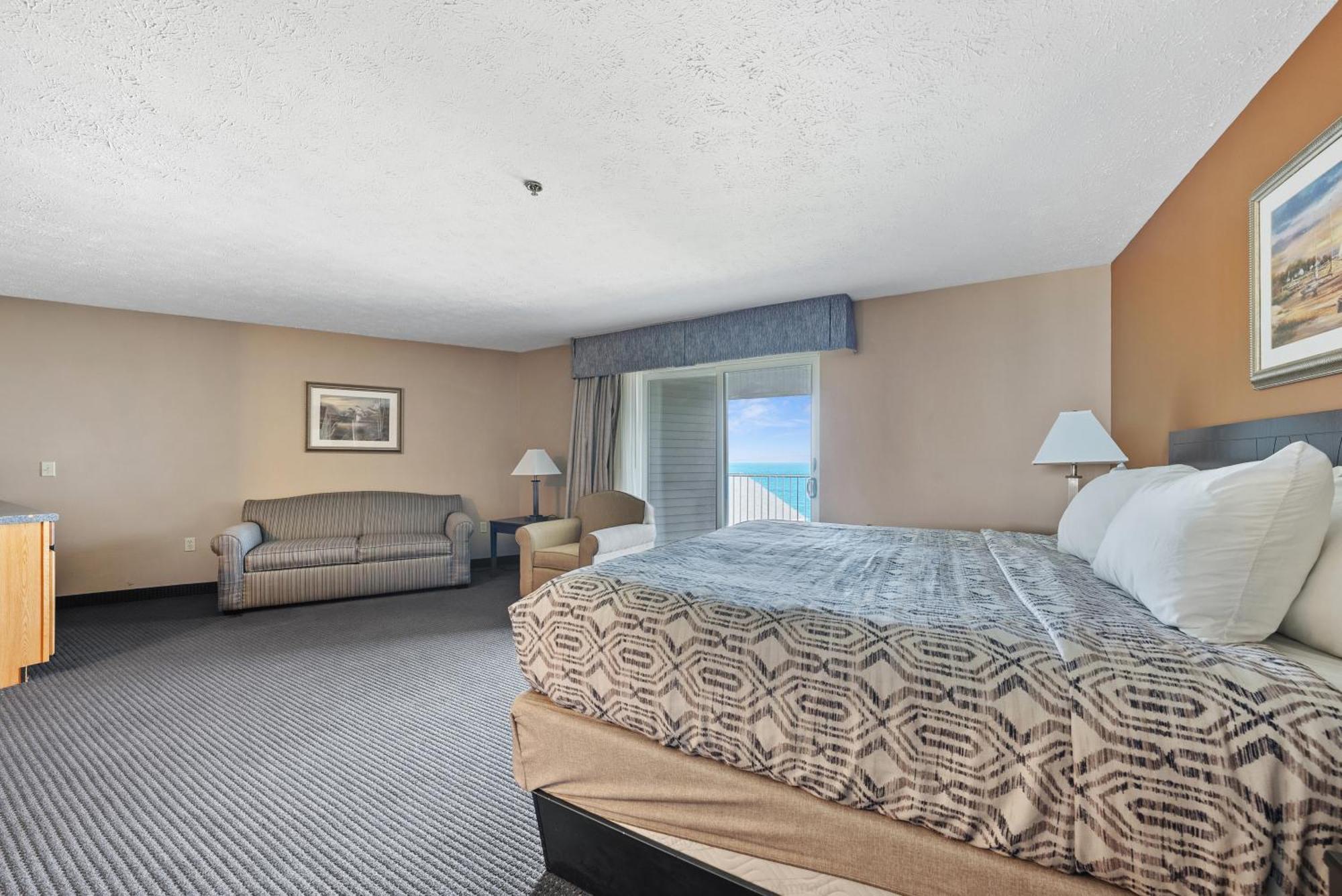 Bayshore At 3*